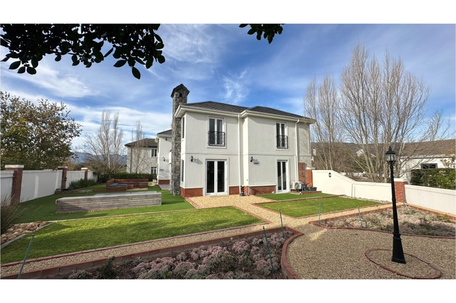 4 Bedroom Property for Sale in Val De Vie Estate Western Cape